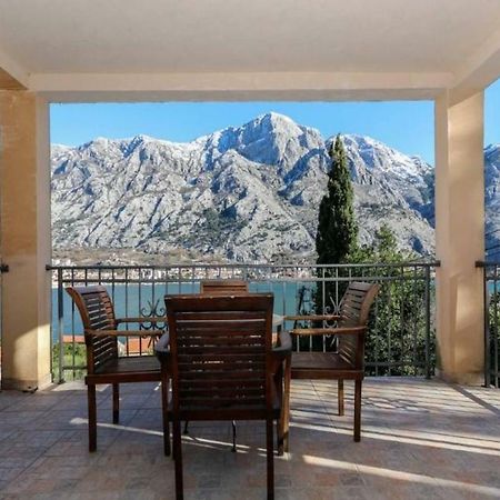 Sun Apartment Kotor Eksteriør billede