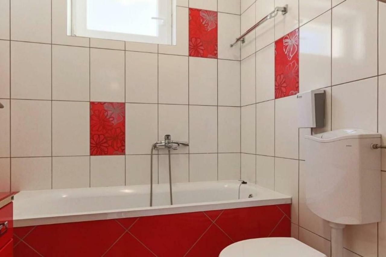 Sun Apartment Kotor Eksteriør billede